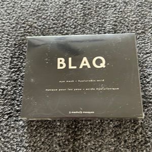 New In Box: BLAQ eye mask. 5 masks.  Unopened.